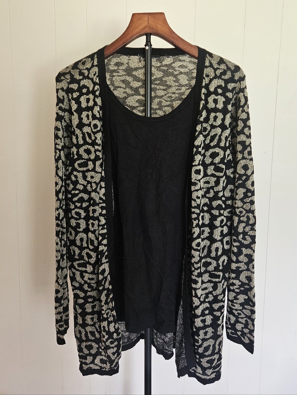 Black and Gold Leopard Print Long Sleeve Blouse